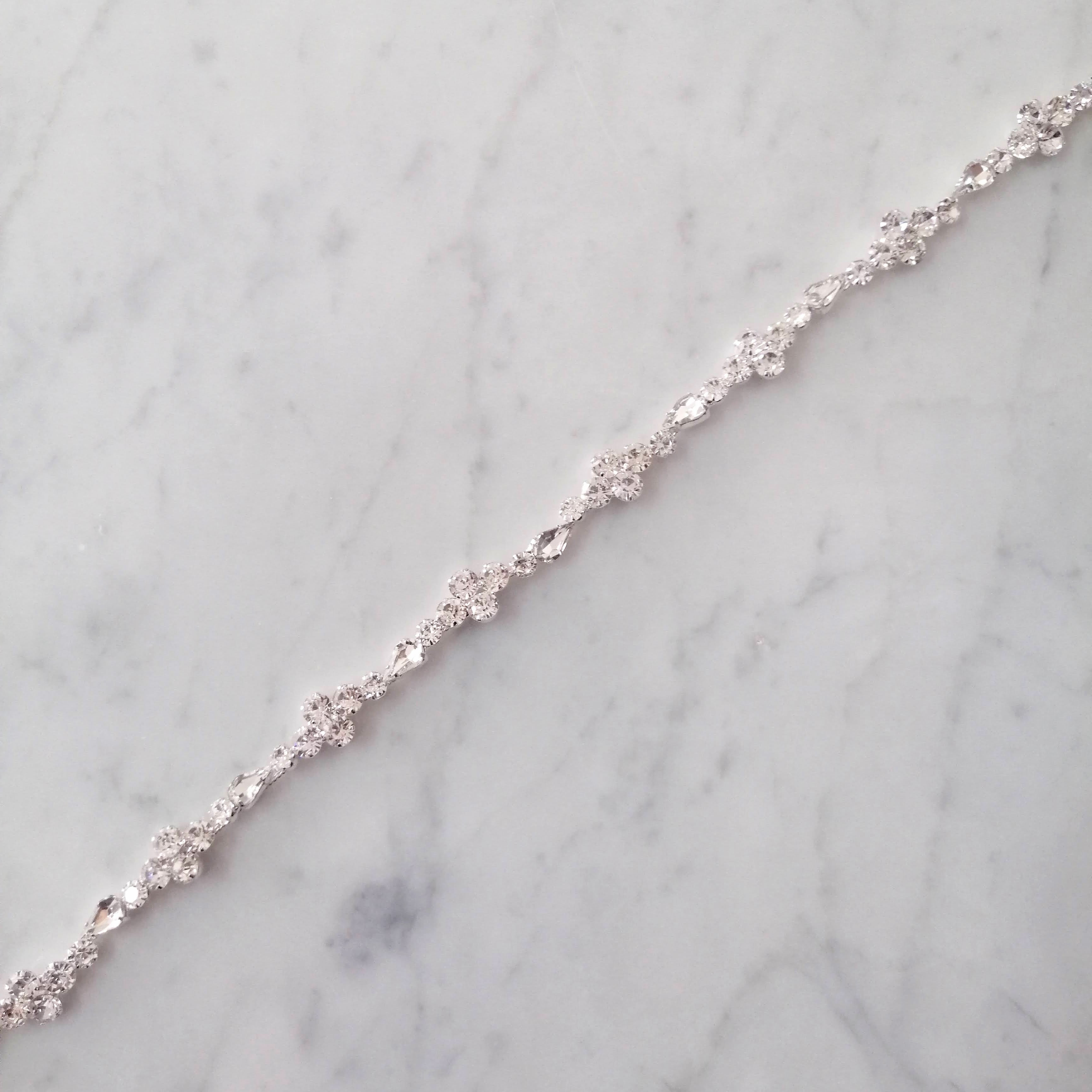 CPI364 CINTO PLATEADO IVORY XXS CRIST