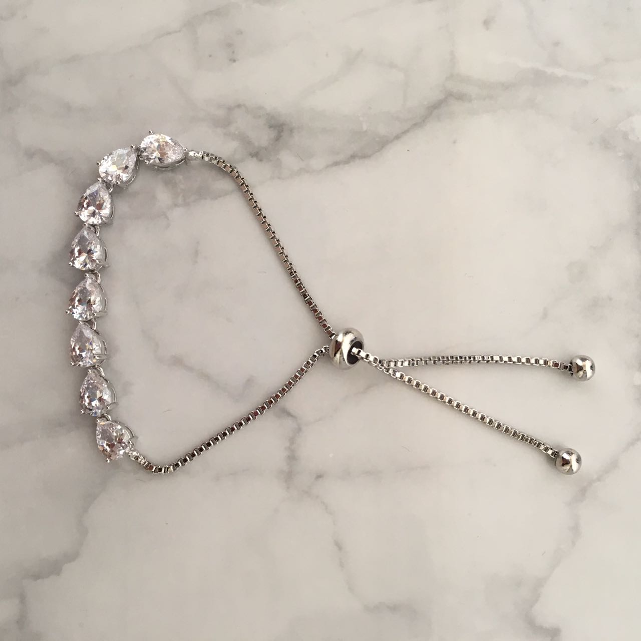 PP237 PULSERA PLATA AJUST 8 GOTAS