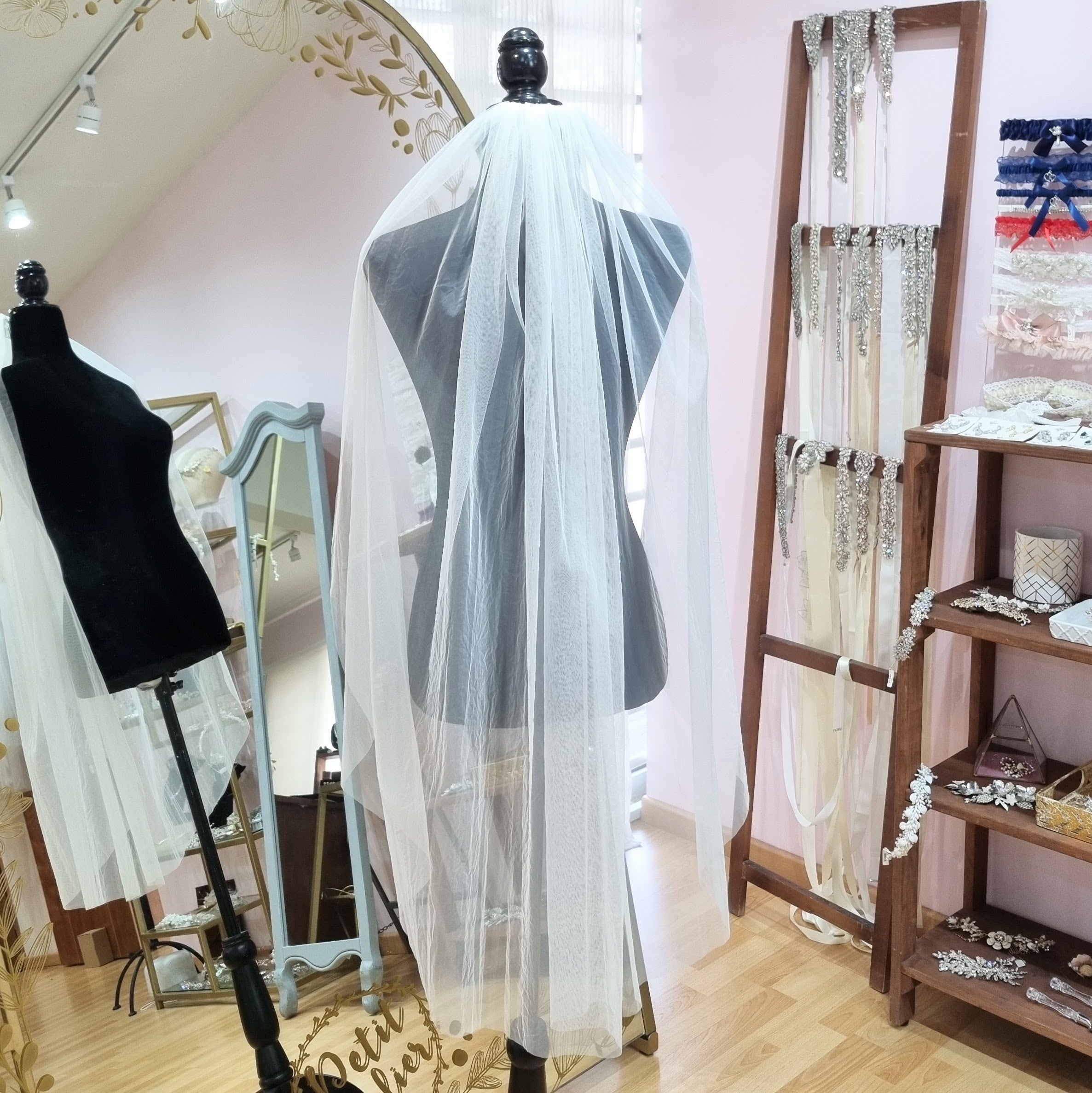 BELICE Velo Ivory Fuerte Corto