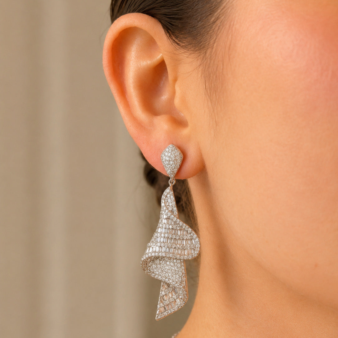 AP984 ARETES PLATA FORMA DOBLADA
