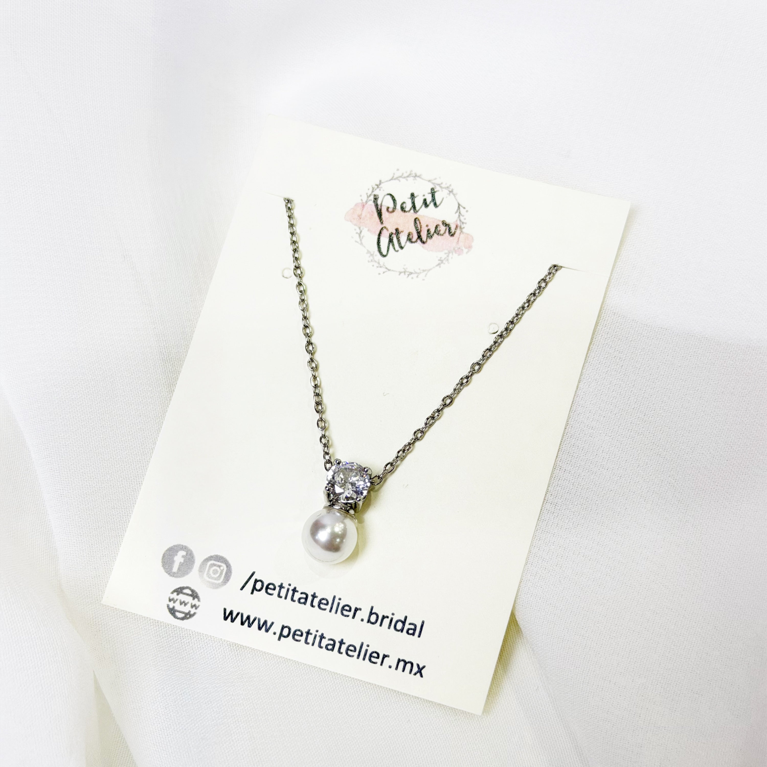 CP973 COLLAR PLATEADO DIJE CON PERLA