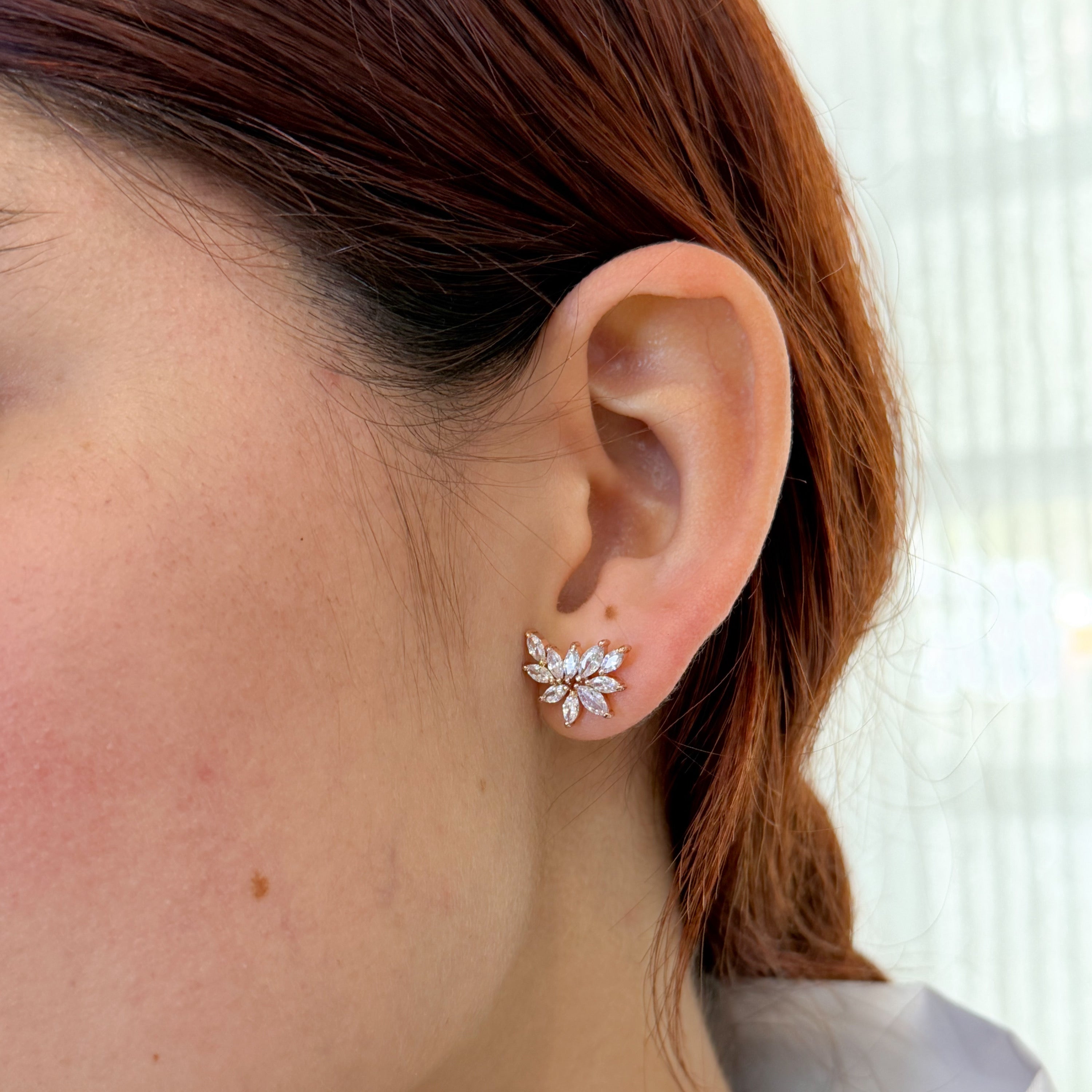 AR470 ARETES ROSA MARQUISE STUD LADO