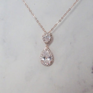 CR518 COLLAR ROSA GOTA-GOTA PETIT