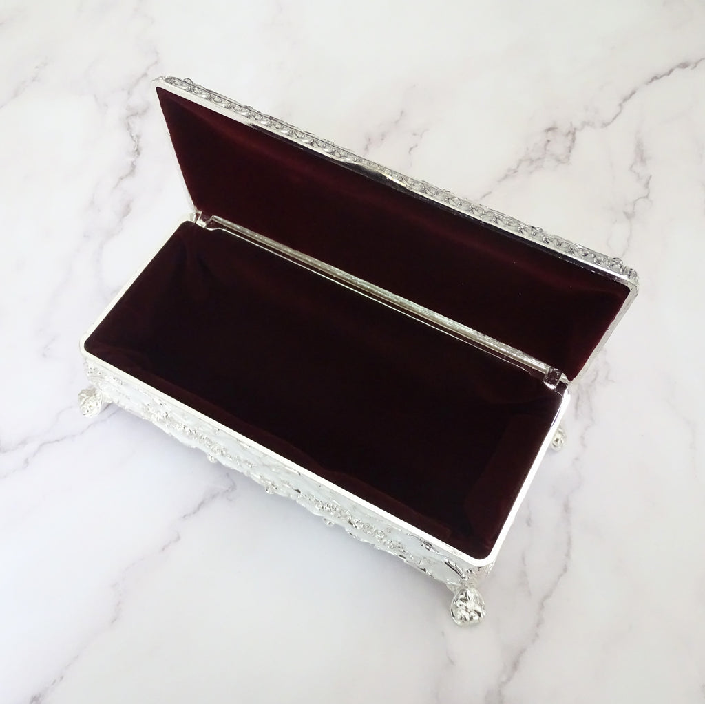 CL103 Caja para Lazo Blanca