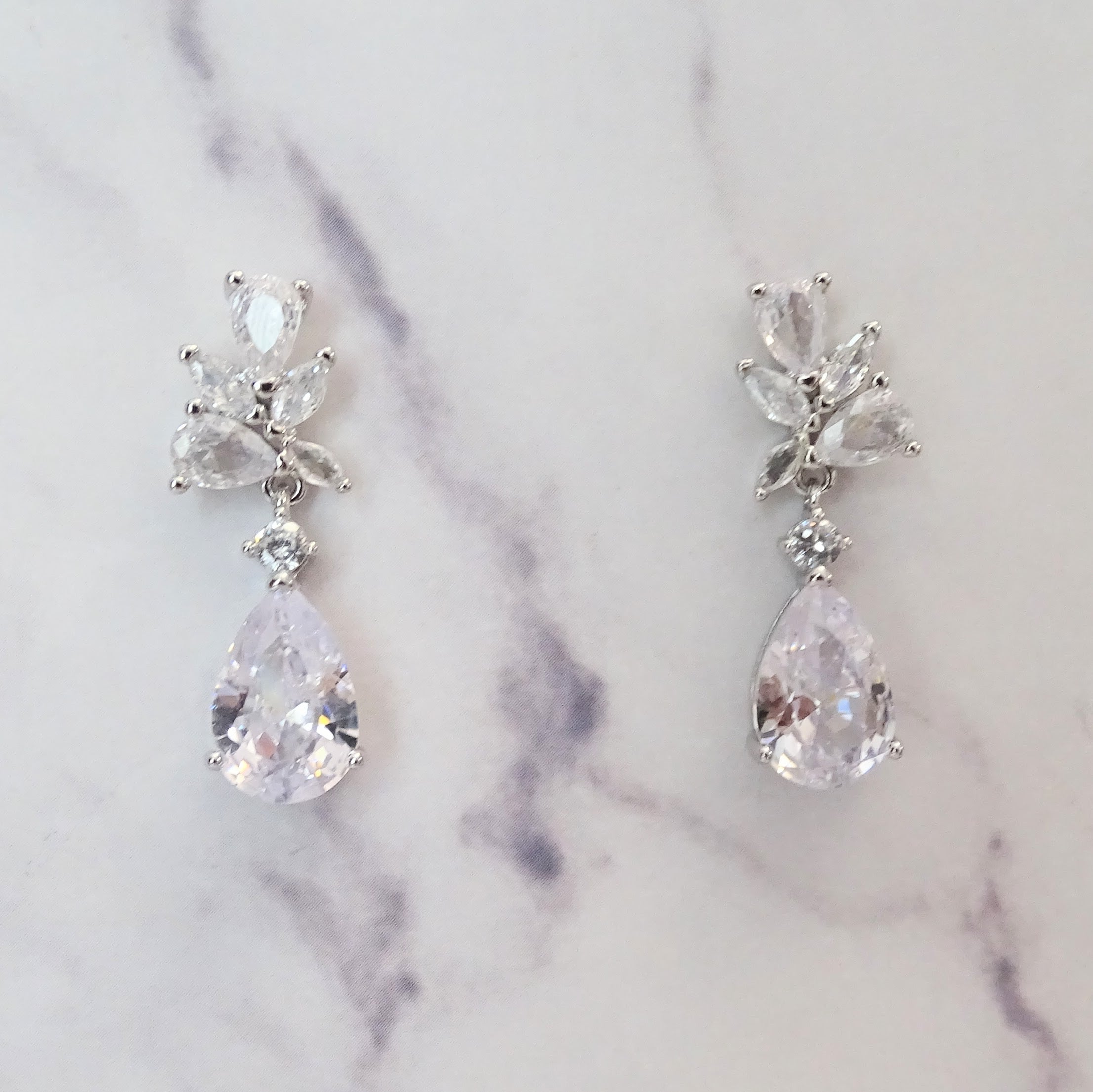 AP613 ARETES PLATA GOTA CON GOTA Y MARQ NUE