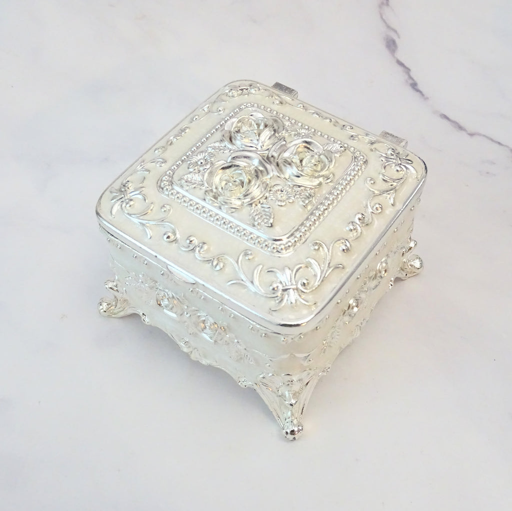 AR456 Cofre para arras Esmalte Cuadro