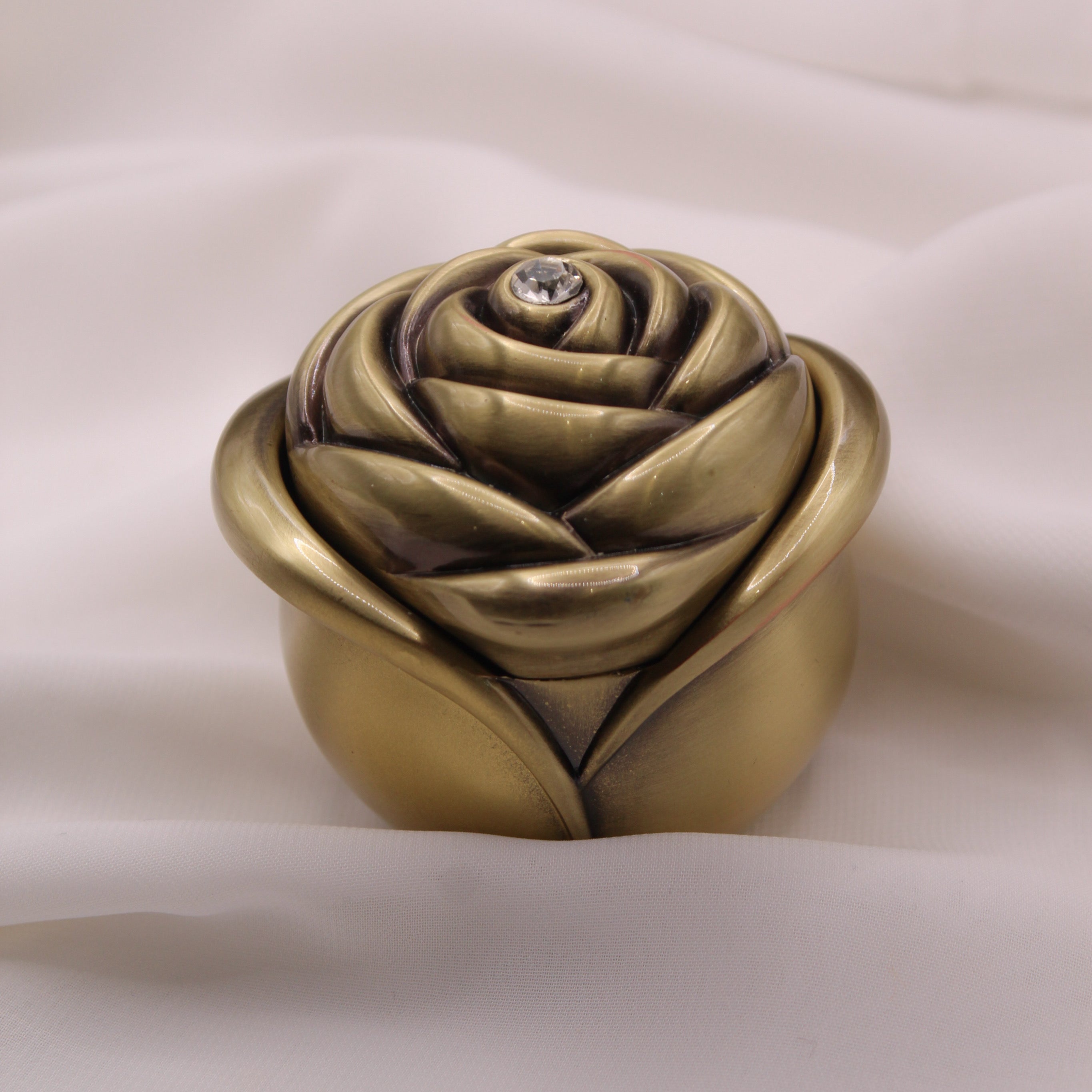 ARR713 Cofre para arras dorado viejo