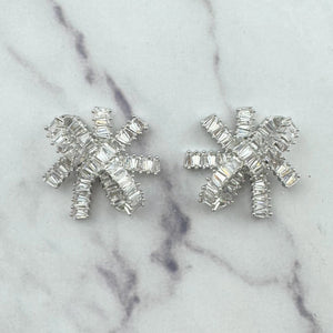 AP296 ARETES MOÑO PLATA CHICOS