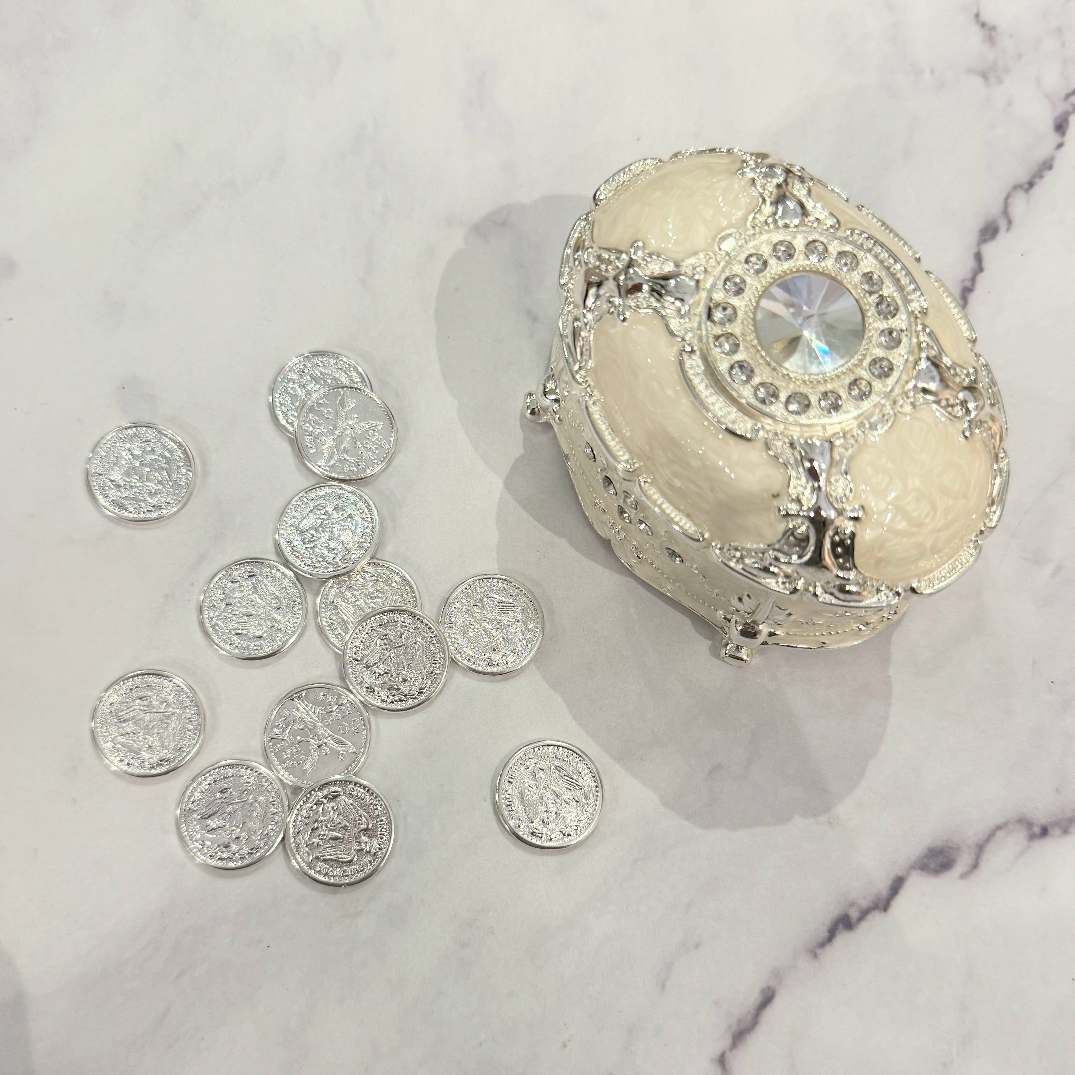 ARR299 Cofre para arras Blanco Esmalte Ovalo