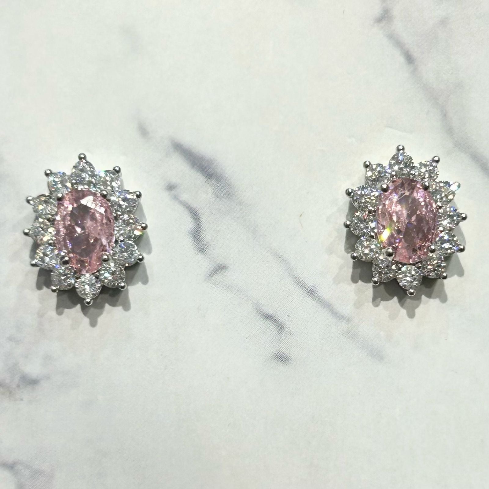 AP754 Aretes Plateados con Rosa Lady Di