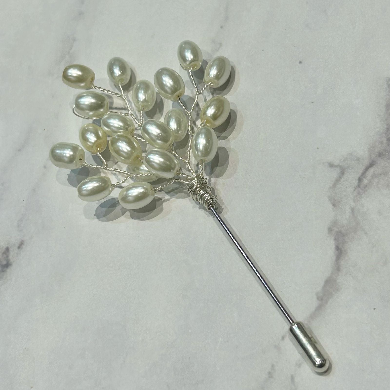 BP950 BOUTTONIERE PERLAS
