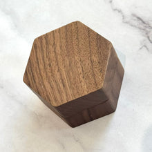 Cargar imagen en el visor de la galería, ARR548 Cofre para arras madera hexagono