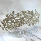 Saori Tiara