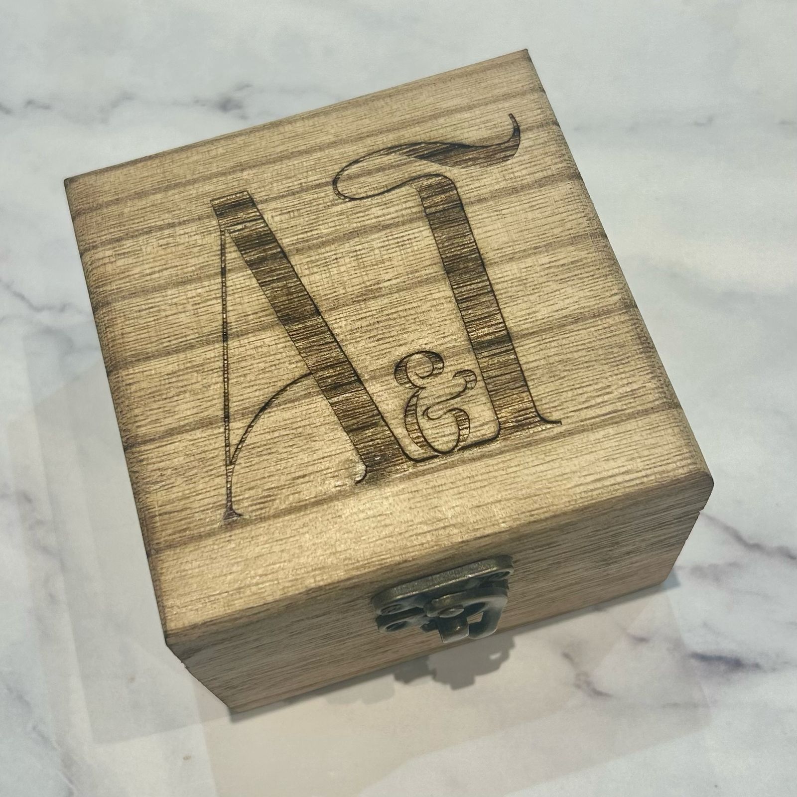CL953 Caja para Lazo madera