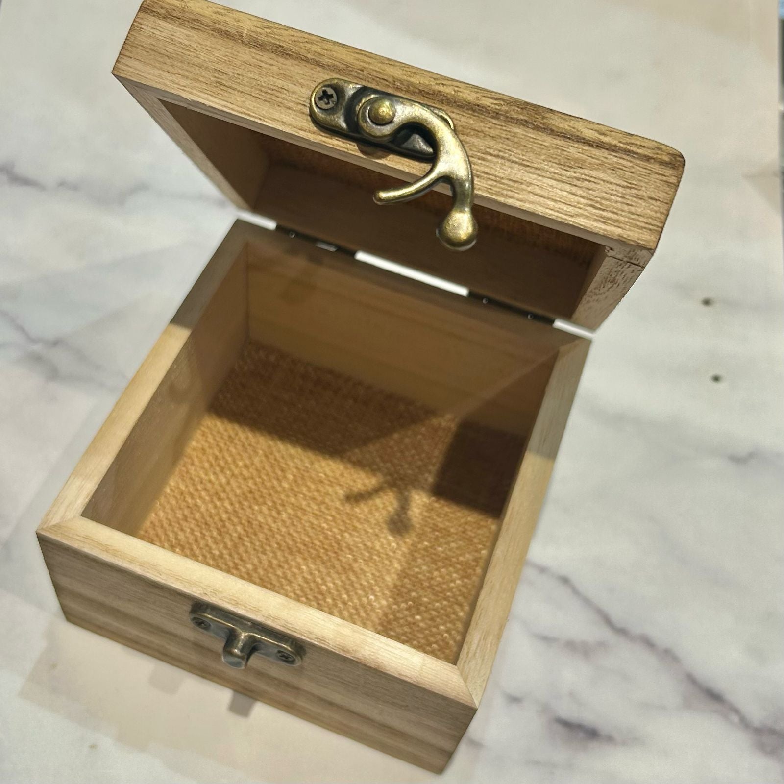 CL953 Caja para Lazo madera