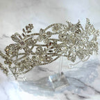 Saori Tiara