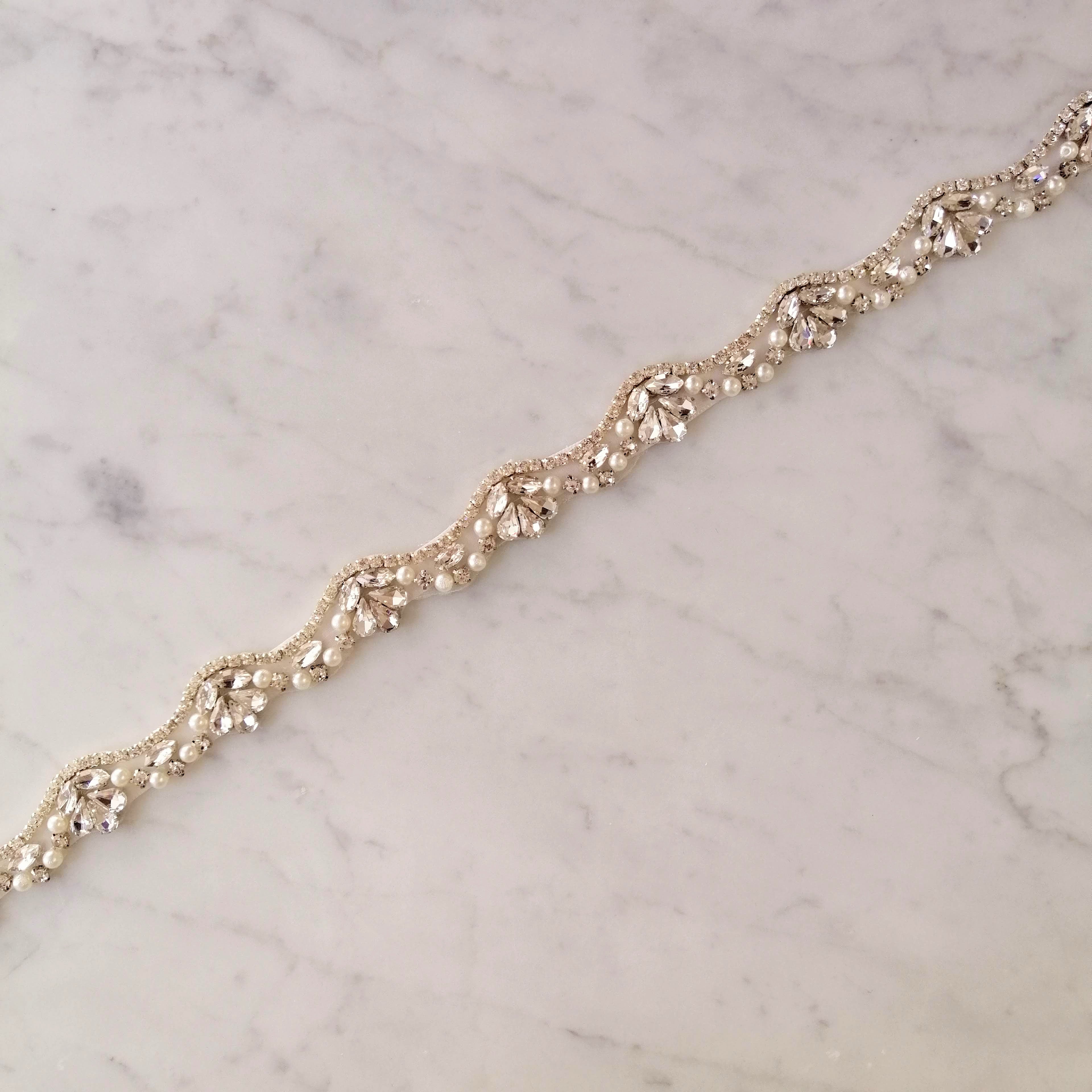 CPI105 CINTO PLATA IVORY ONDAS