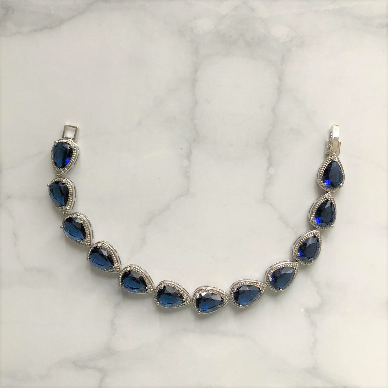 PP452 PULSERA PLATA GOTA CLASICA CON AZUL 18 CM