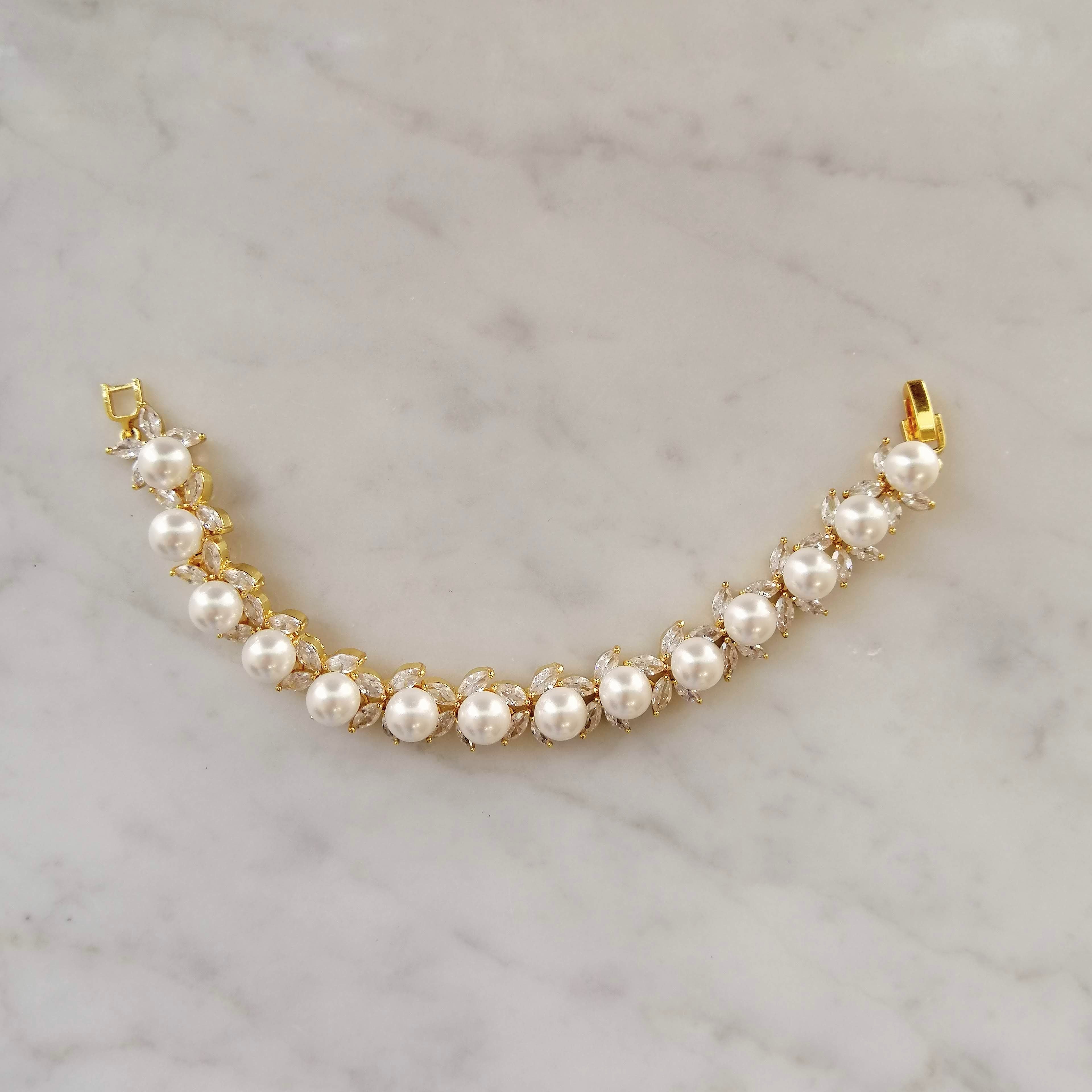 PD480 PULSERA ORO CON PERLAS RED