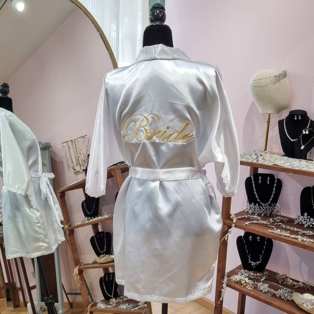 Bata Blanca Bordada Entrega Inmediata Bride Talla M