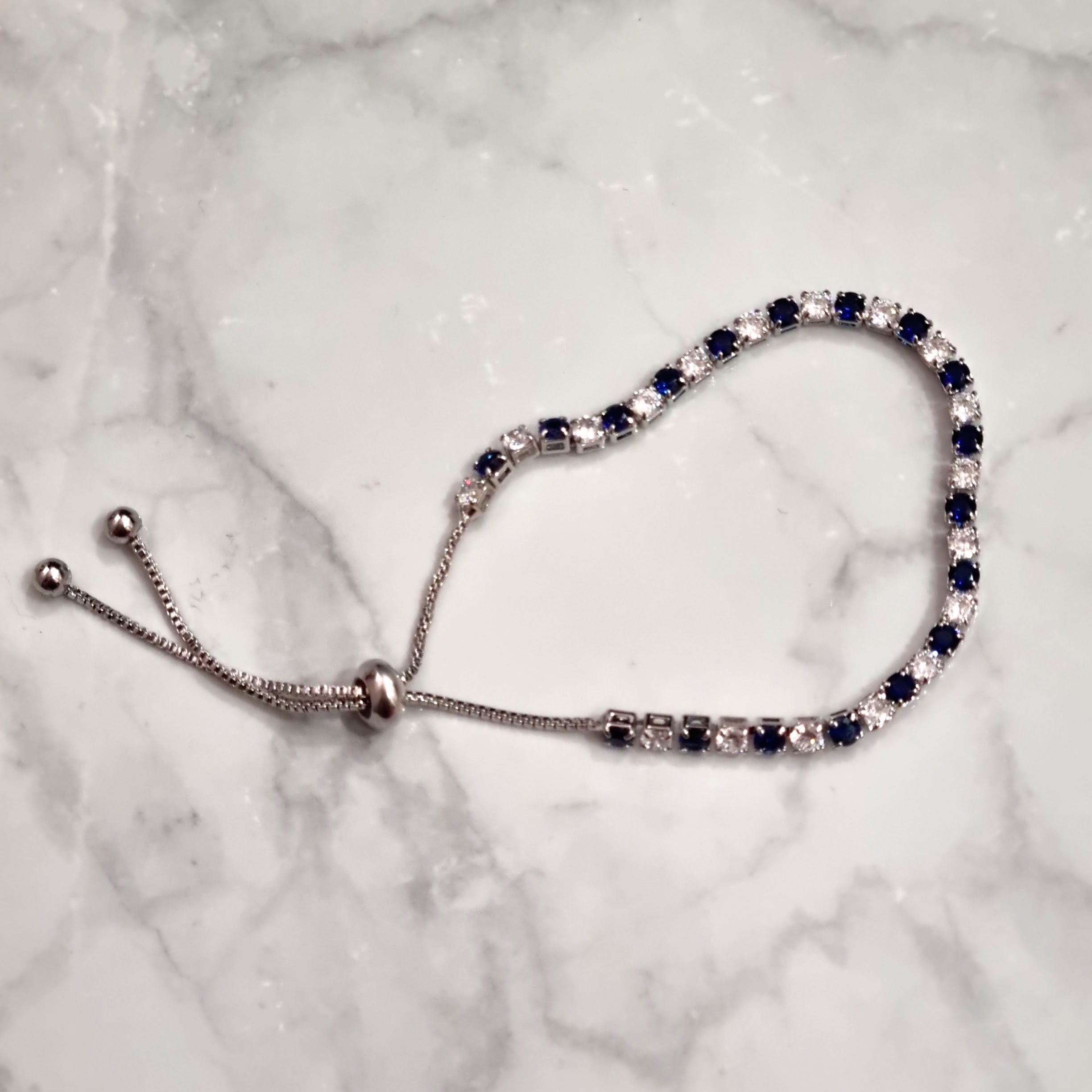 AP621 PULSERA PLATEADA AJUSTABLE CON AZUL
