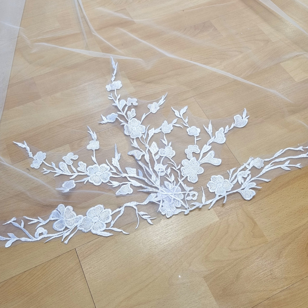 TURQUIA Velo Blanco 3 mts Hojas Abajo