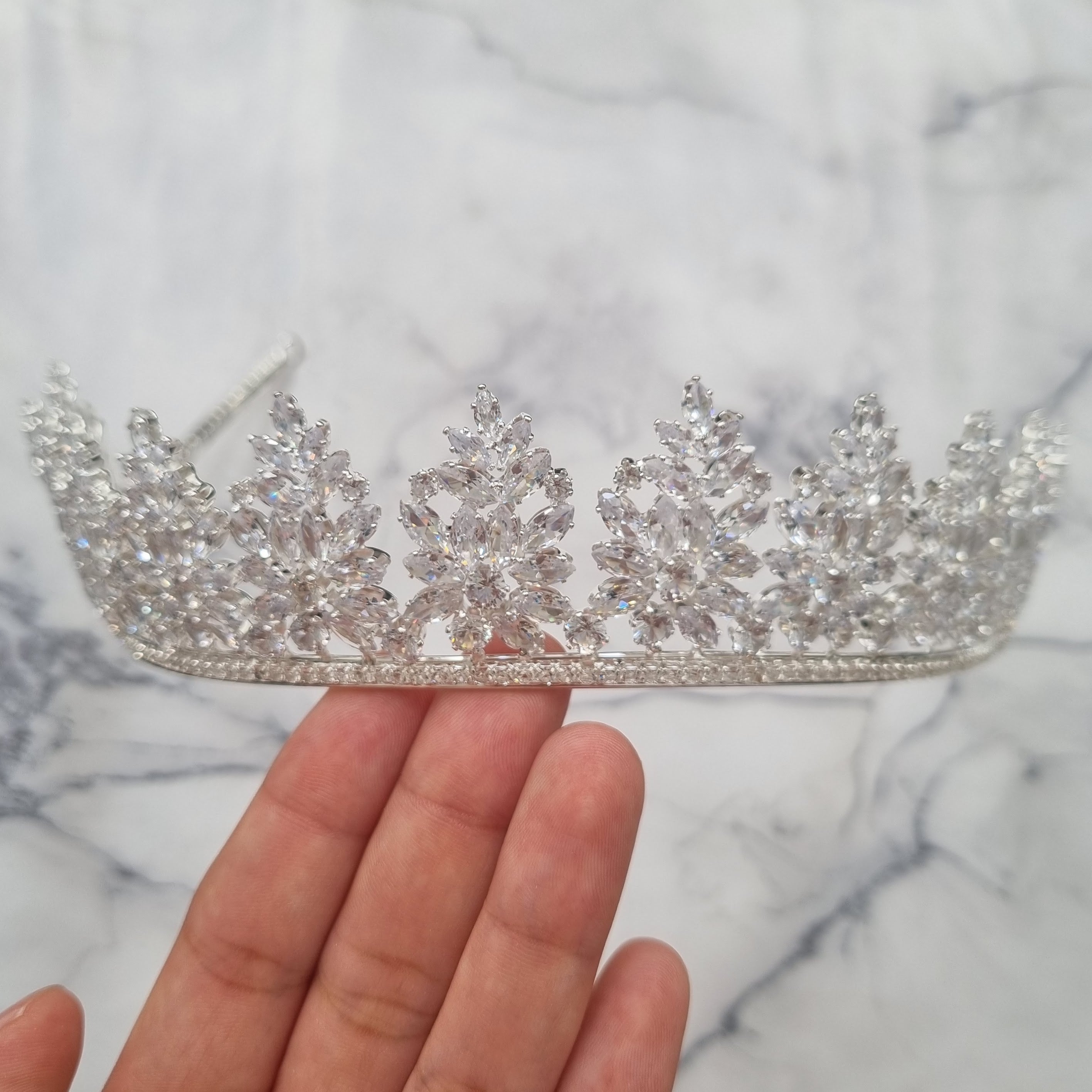 MAYTE TIARA