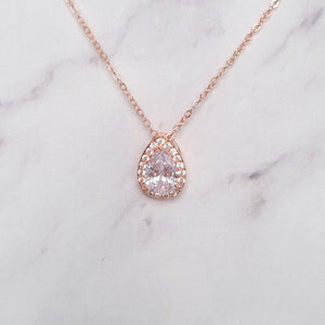 CR526 COLLAR ROSA SOLO GOTA CLASICA