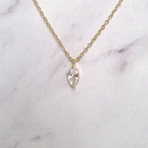CD628 Collar Dorado Hoja Mini