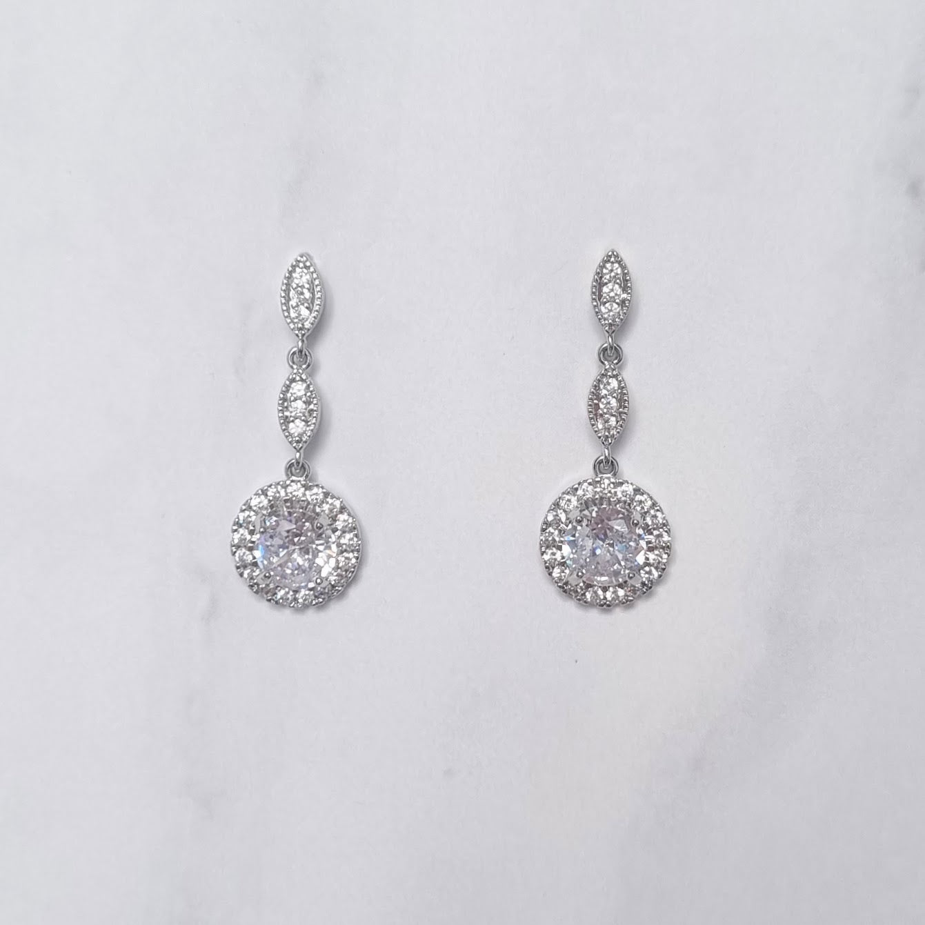 AP690 ARETES PLATA CIRC EN DOBLE MARQ