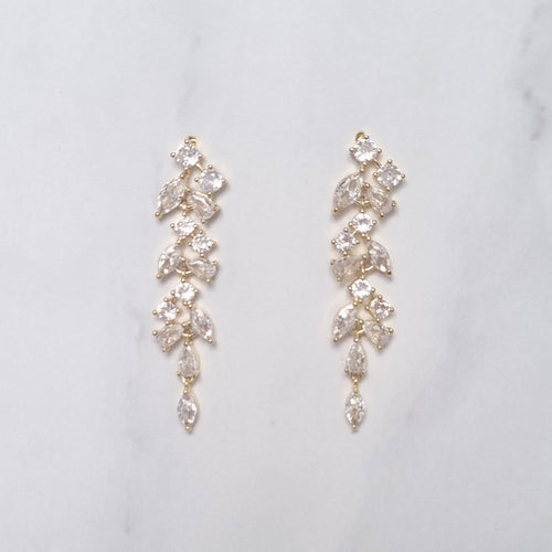 AD185 Aretes Dorados Formas Chico
