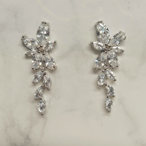 AP337 ARETES PLATA CHICOS MARIPOSA