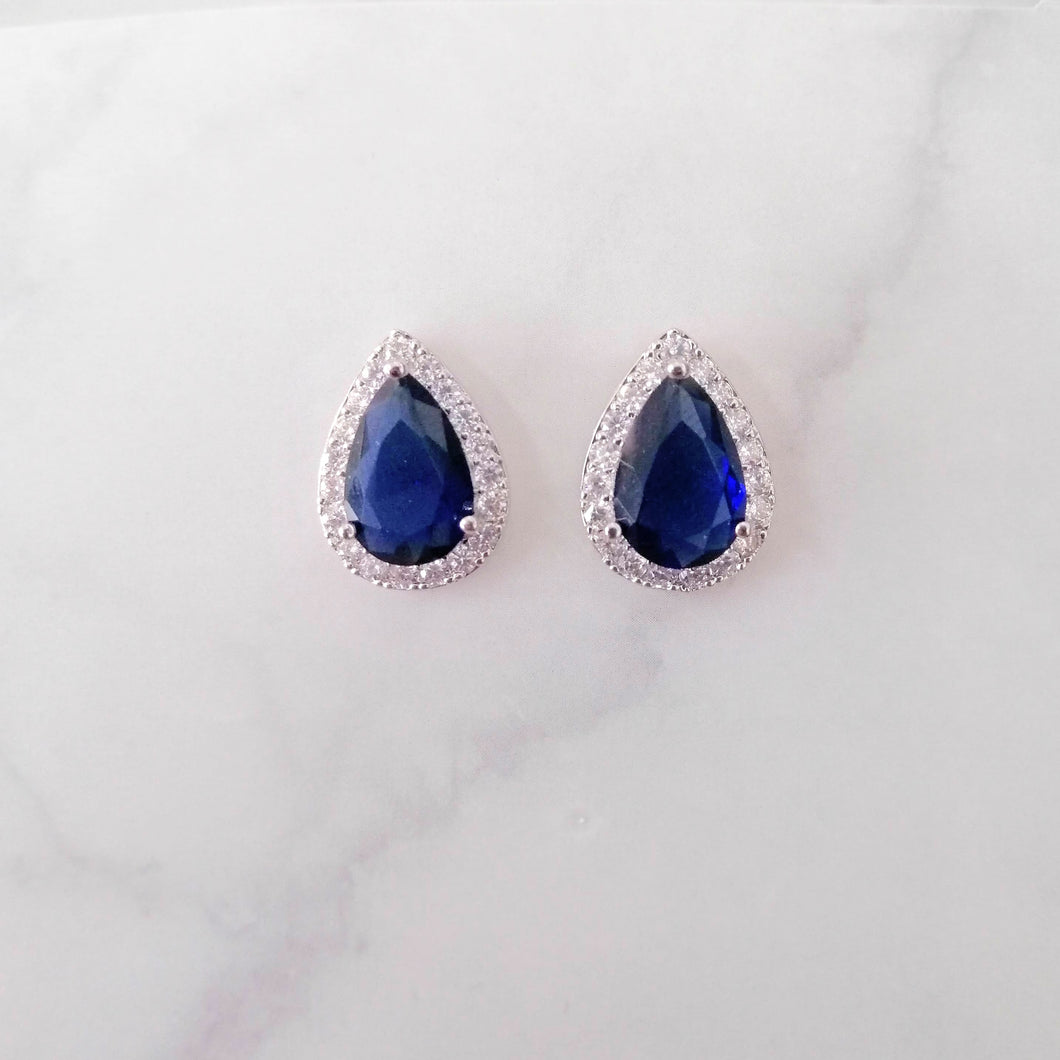AP888 ARETES PLATEADOS SOLO GOTA CON AZUL