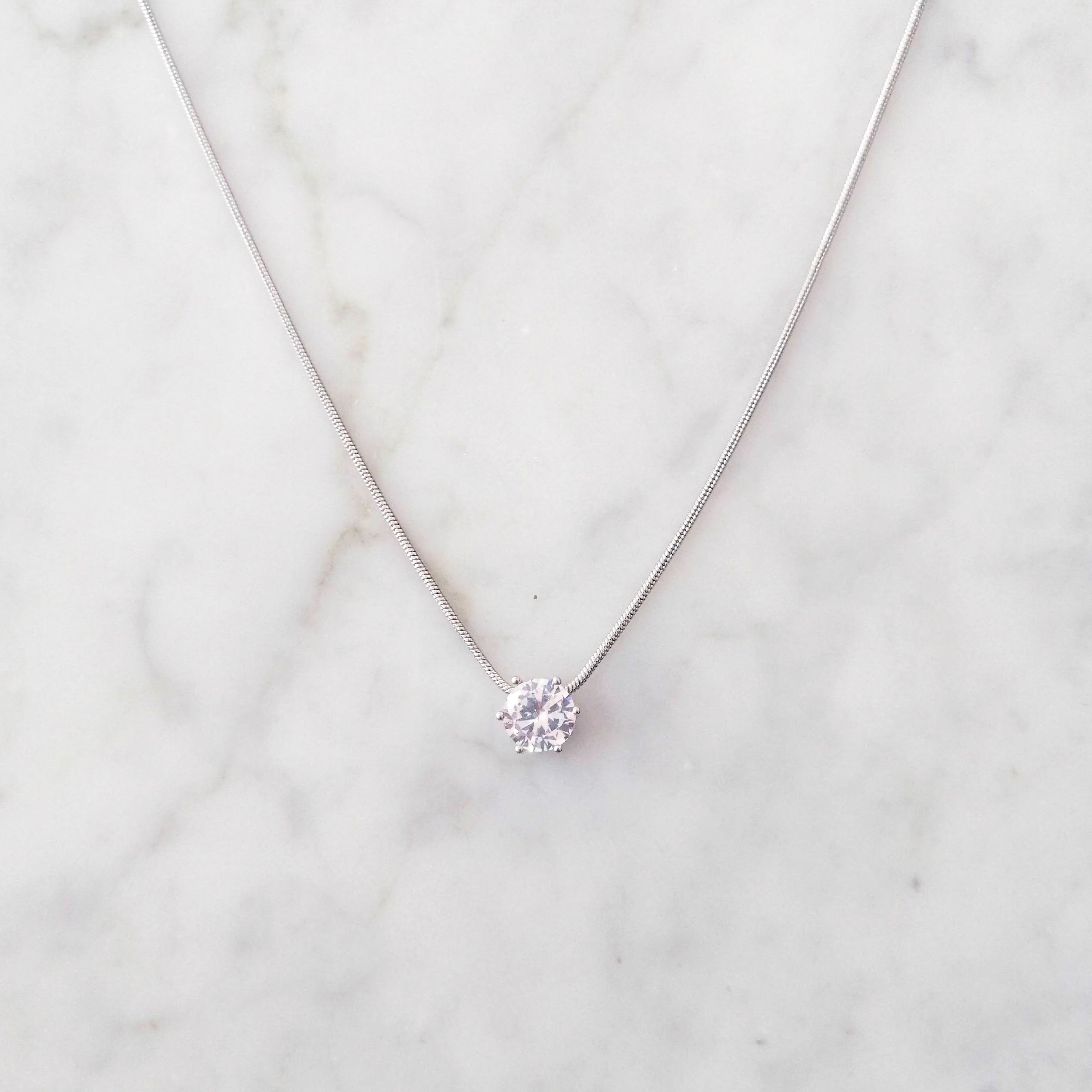 CP887 COLLAR PLATEADO CIRC CADENA ESLABON