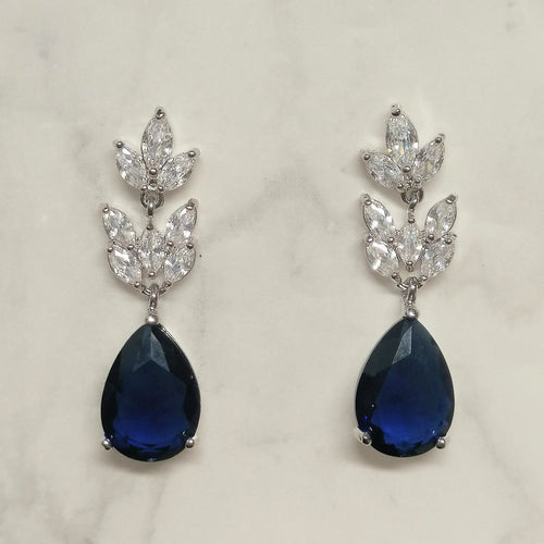 AP498 ARETES PLATA HOJITAS CON GOTA AZUL