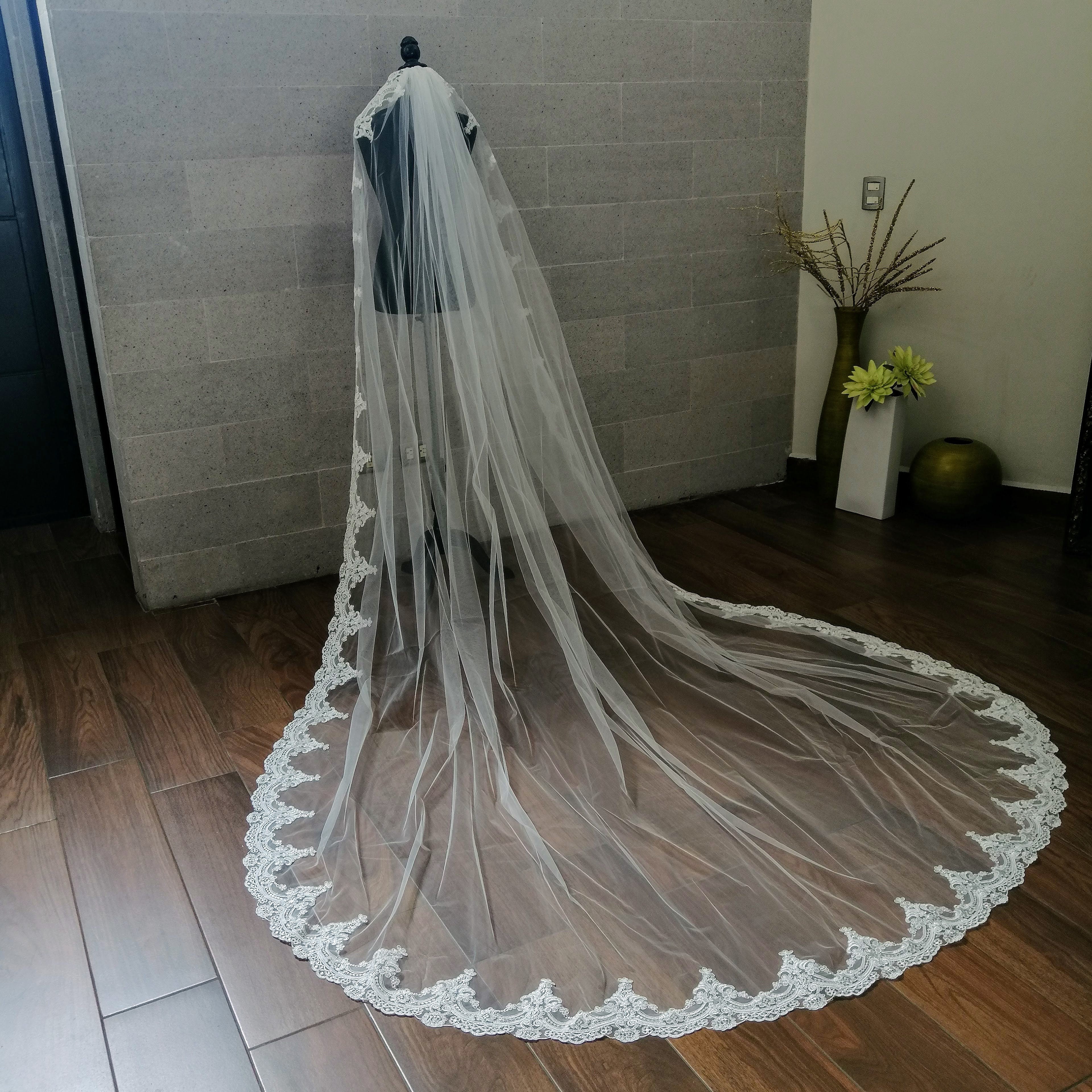 LUISIANA Velo 3 Ivory Metros Encaje Completo