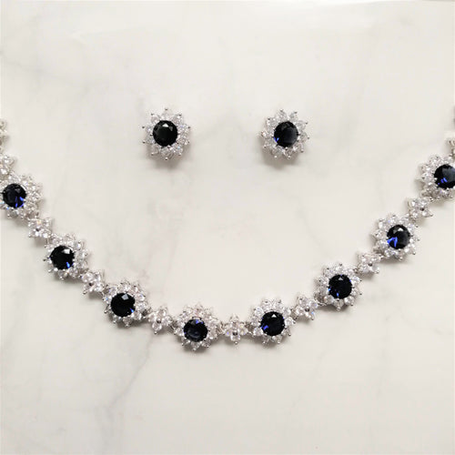 SP623 JUEGO PLATA CON FLORECITAS CON AZUL