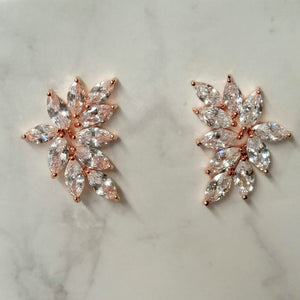 AR691 ARETES ROSA MARQ LADO GRANDE