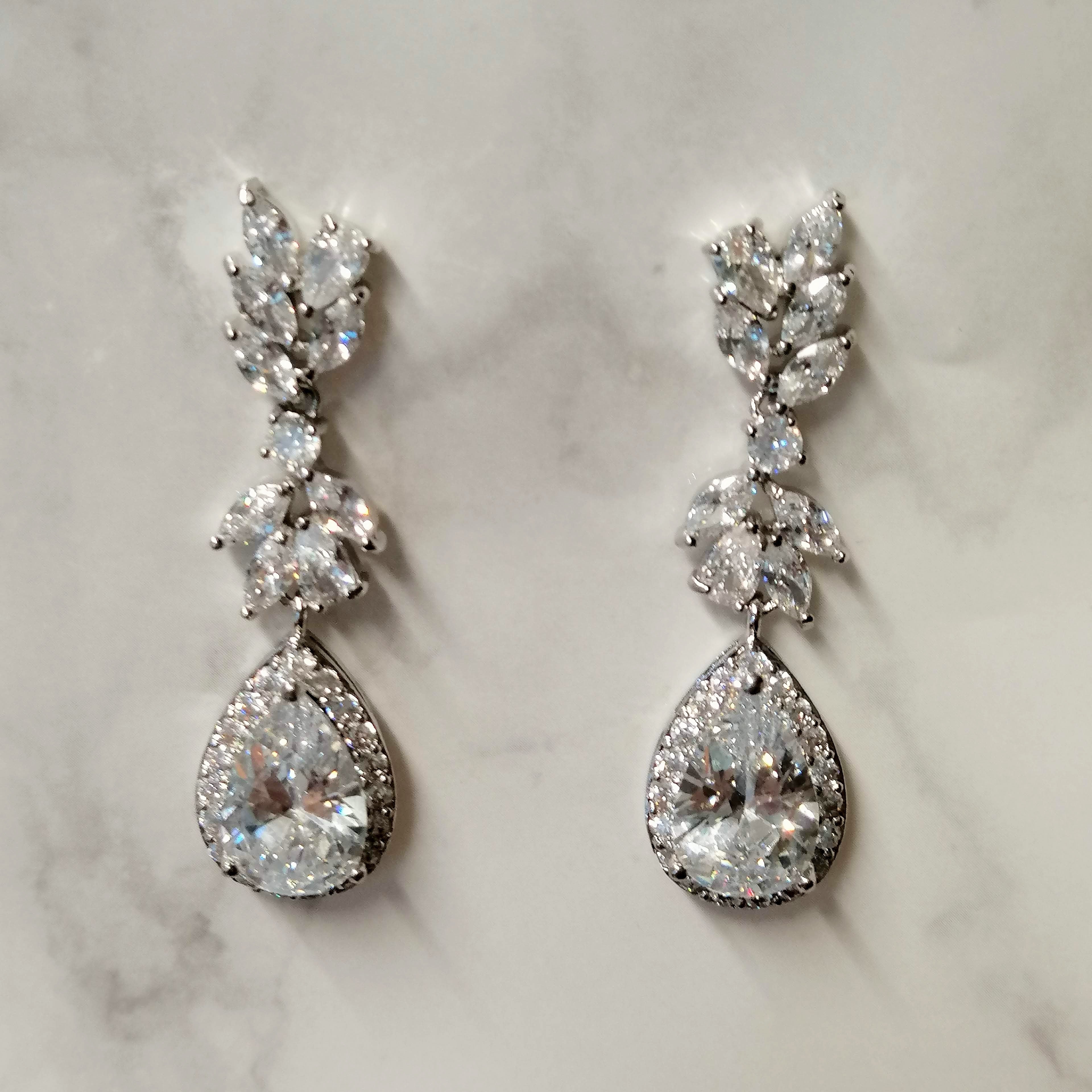 AP704 ARETES PLATA DOBLE STUD Y GOTA