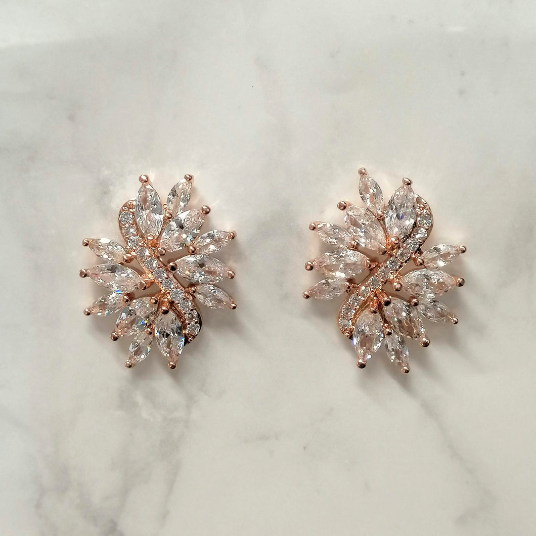 AR644 ARETES ROSA MARQUISE Y CURVA