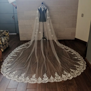 OSLO Mantilla Ivory 5 metros encaje completo Corazon VI336