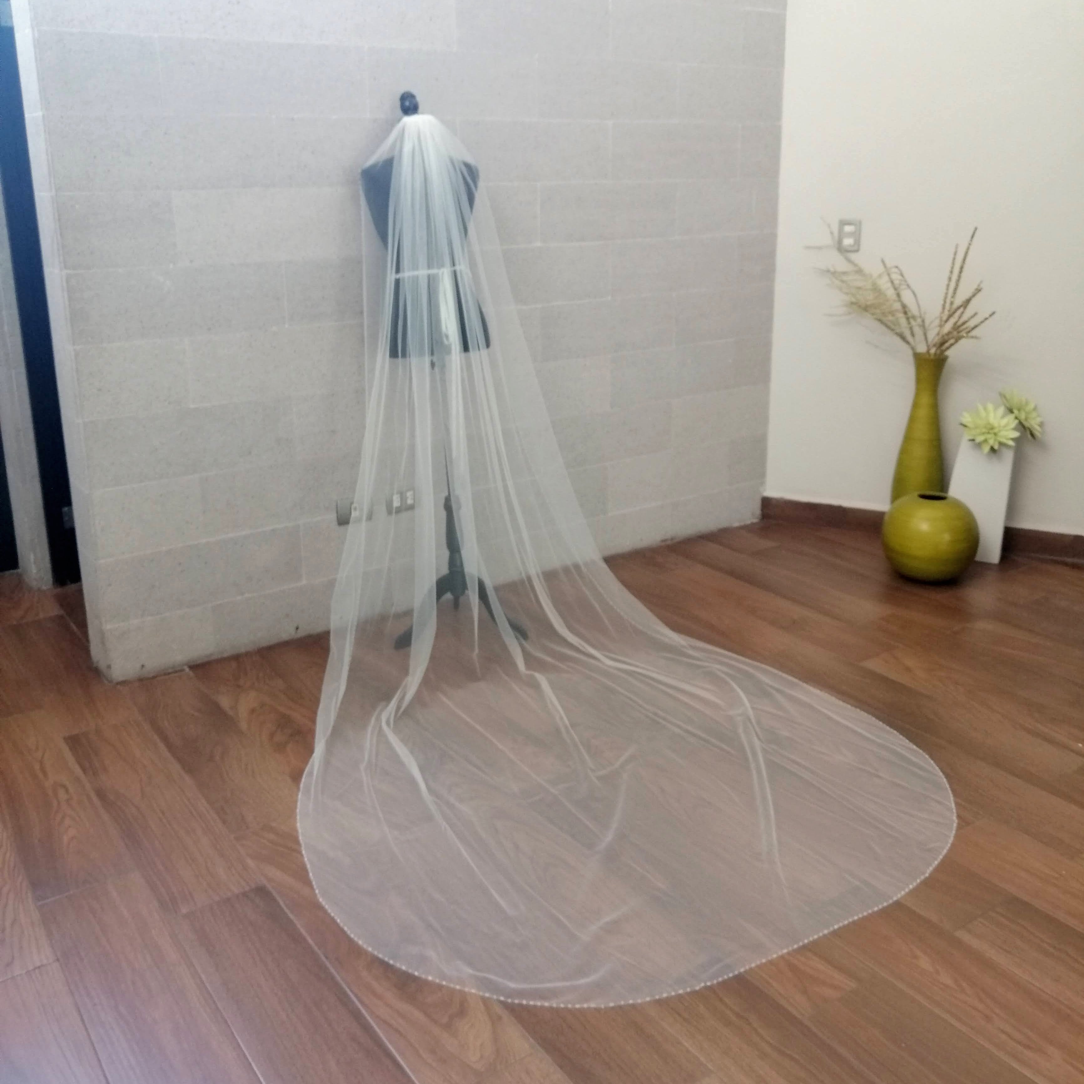 VI363 Velo Ivory 3 Metros Chaquira