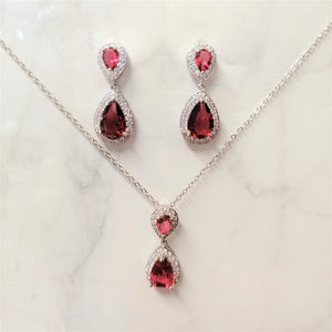 Juego Plateado con Rojo Petit