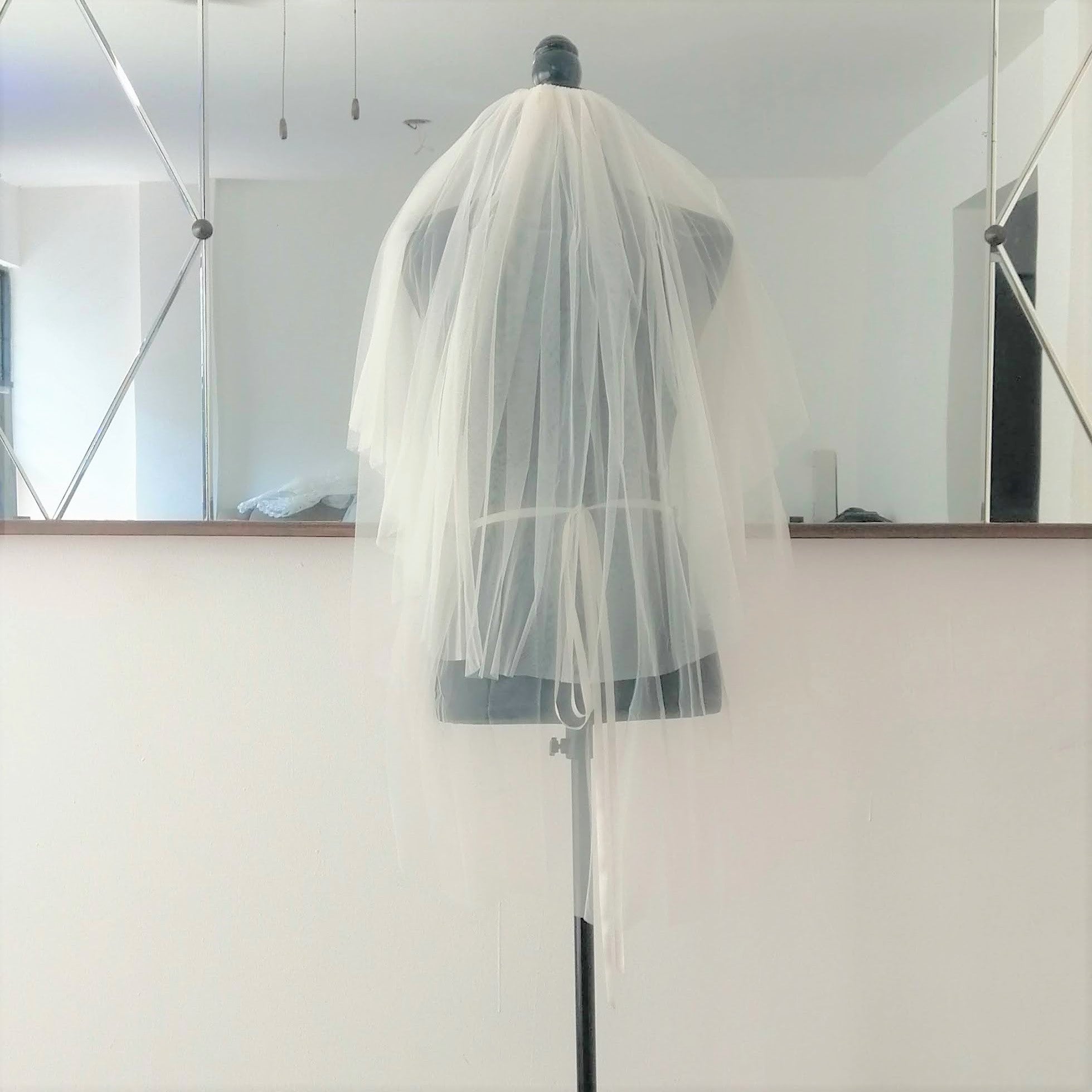 LITUANIA Velo Ivory Corto Doble Liso VI395