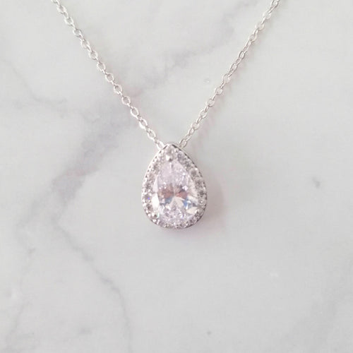 CP521 COLLAR PLATA SOLO GOTA CLASICA