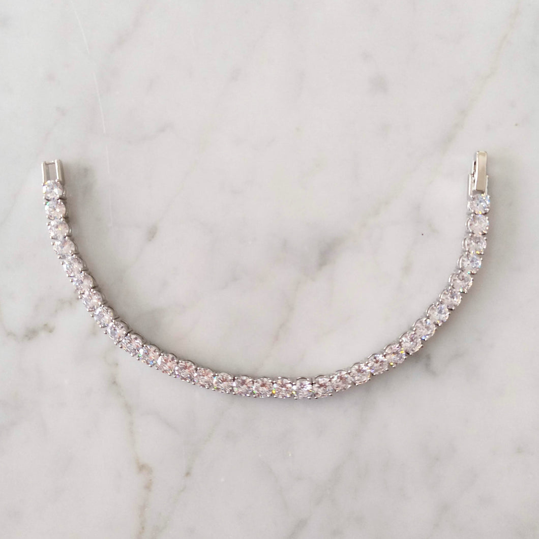 PP105 PULSERA PLATEADA CIRC MED 18 CM