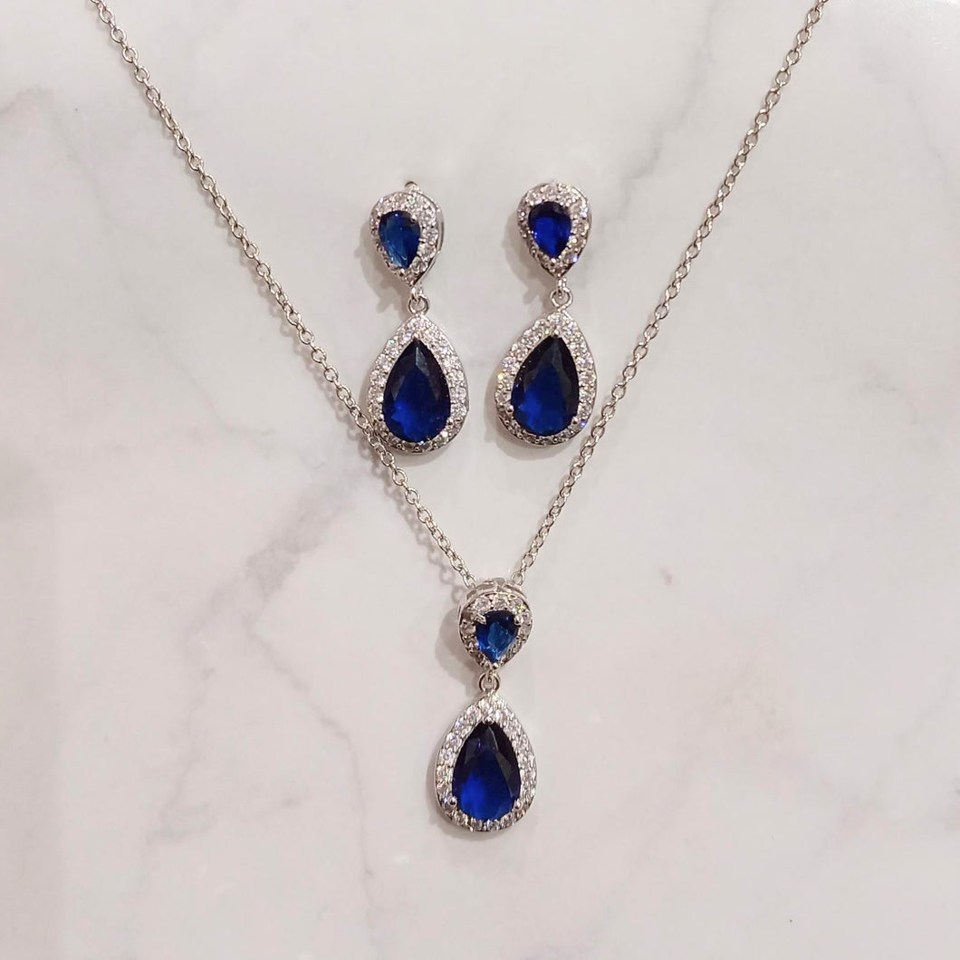 Juego Plateado Azul Petit