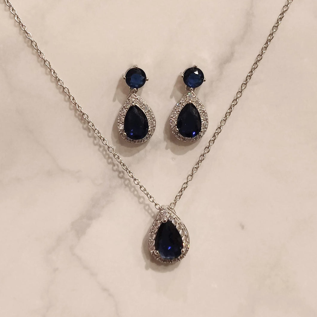 Juego Plateado con Azul Gota y Circ