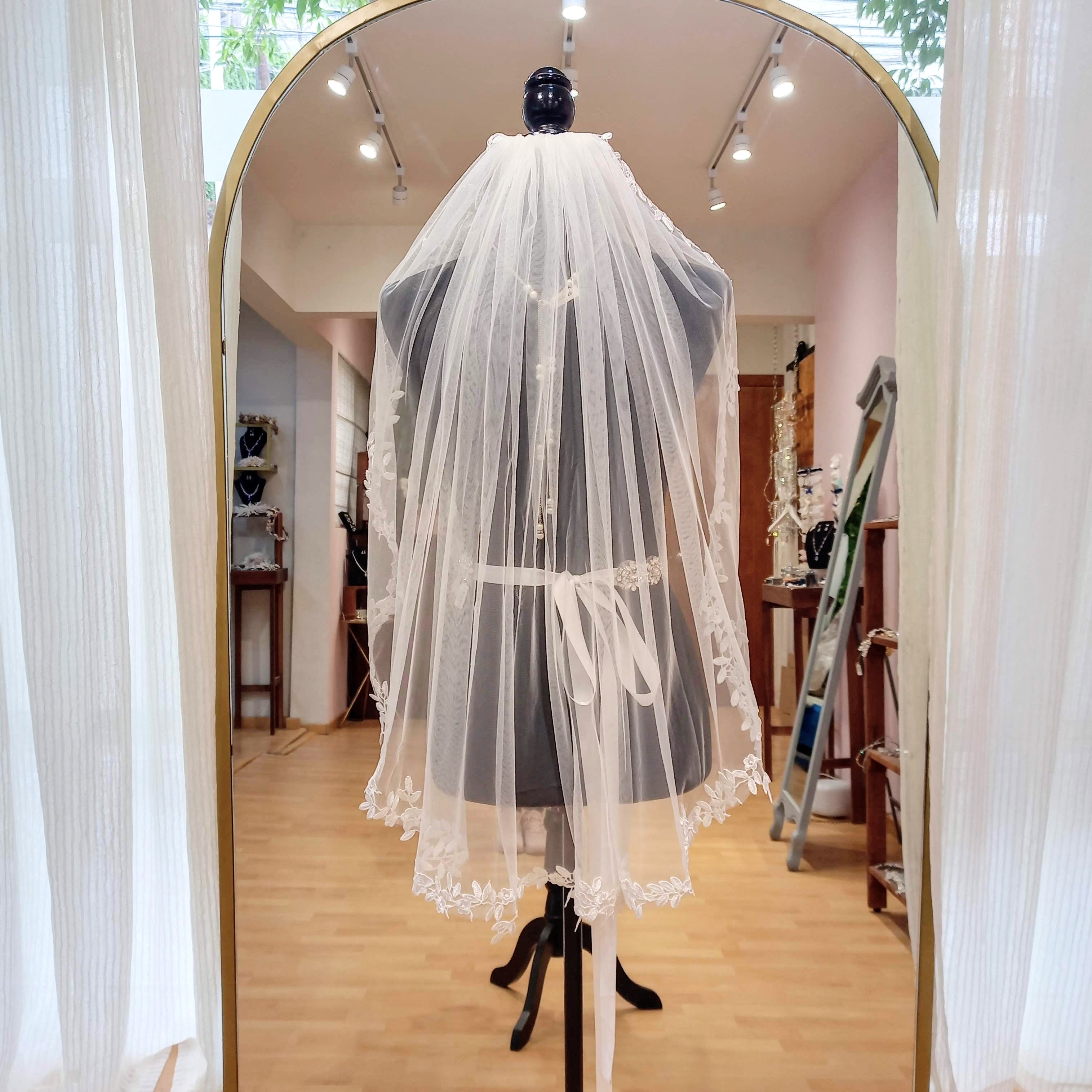 SIRESA Velo Ivory Corto 85 cm con Flores