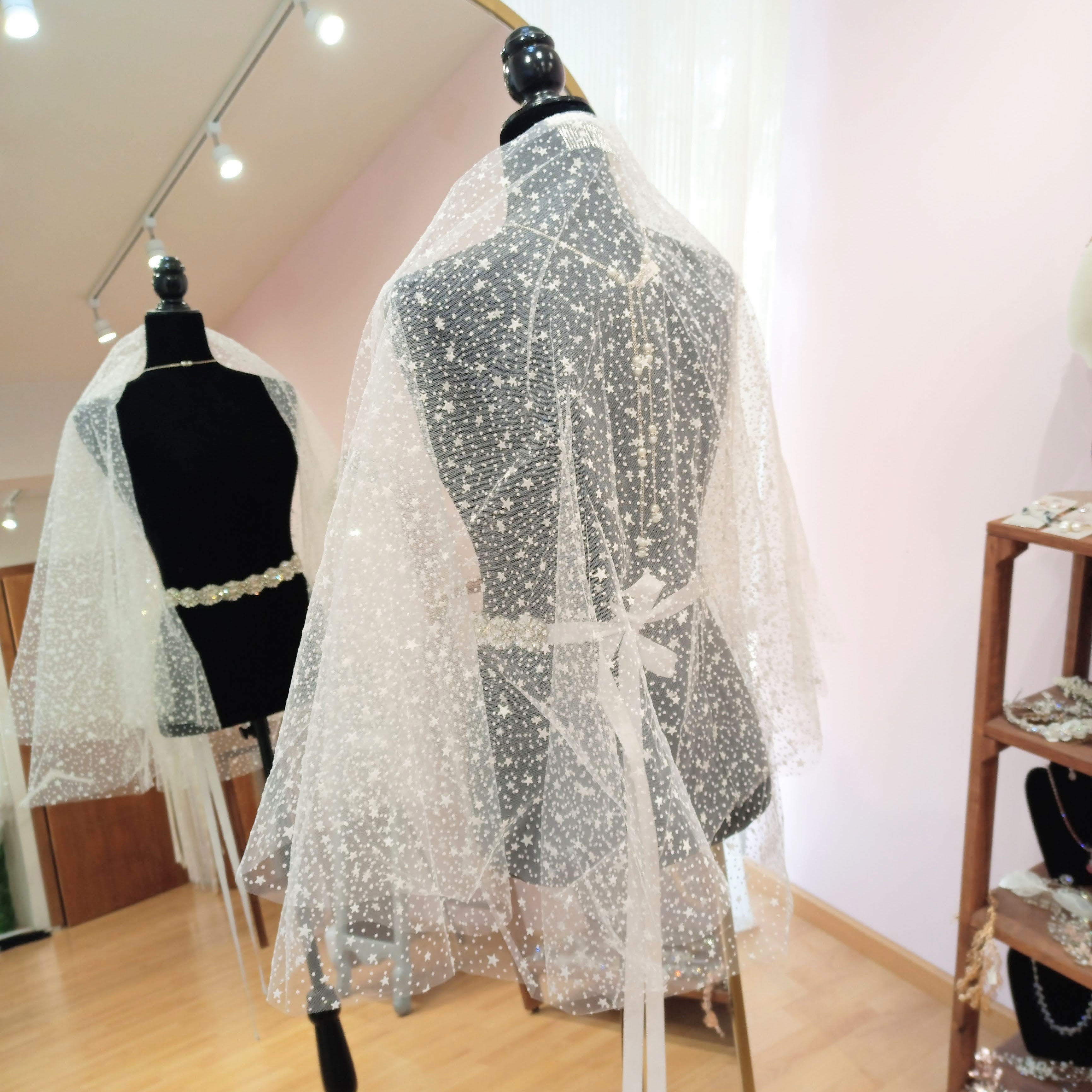 SIENA Velo Ivory con Estrellas